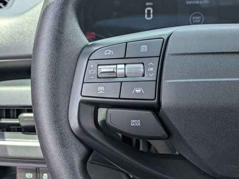 Used 2025 Kia K4 LXS FWD image 19