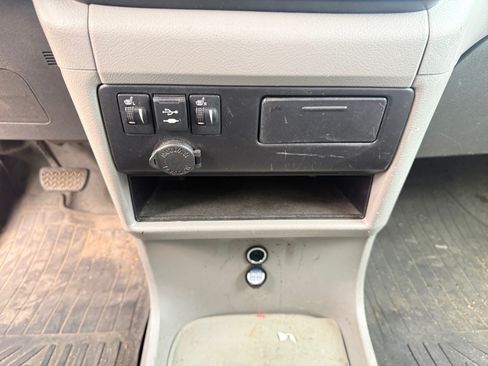 Used 2018 Toyota Sienna XLE w/ XLE Navigation Package AWD/4WD image 31