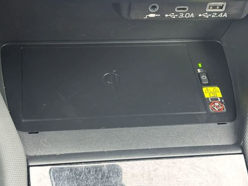 Certified 2025 Subaru Forester Premium image 21