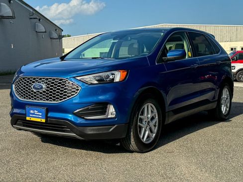 Certified 2023 Ford Edge SEL w/ Convenience Package AWD/4WD image 7