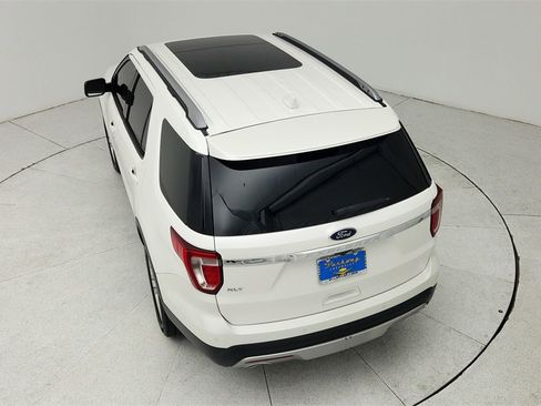 Used 2017 Ford Explorer XLT w/ Equipment Group 202A image 37