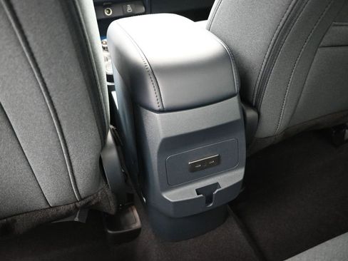 New 2026 Ford Maverick XLT image 18