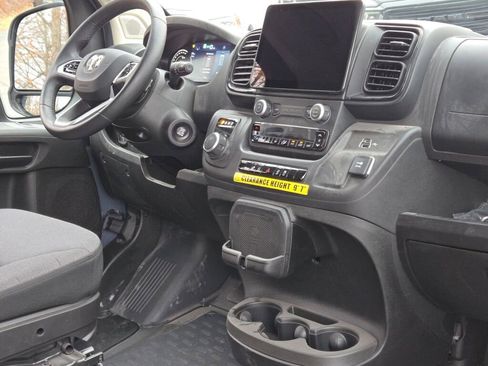 Used 2024 RAM ProMaster 3500 image 6