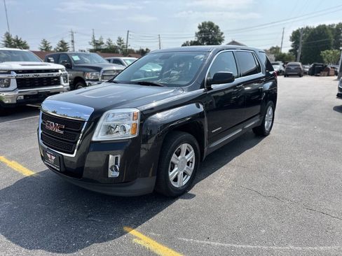Used 2014 GMC Terrain SLE FWD image 3