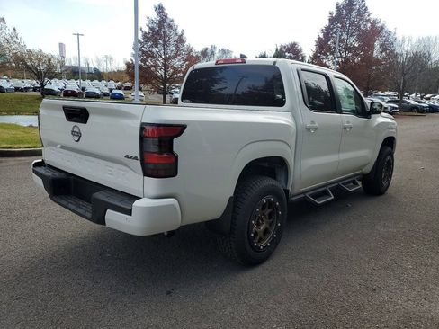 New 2025 Nissan Frontier SV AWD/4WD image 3