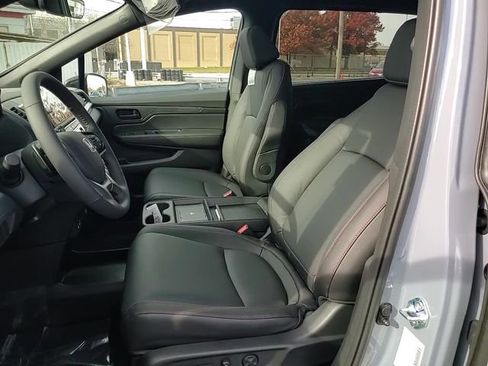 New 2026 Honda Odyssey Sport-L image 10