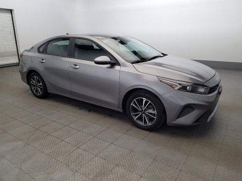 Used 2023 Kia Forte LXS w/ LXS Technology Package image 11