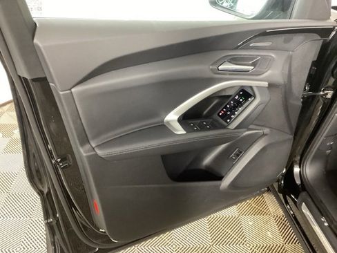 New 2025 Audi Q5 Premium Plus image 17