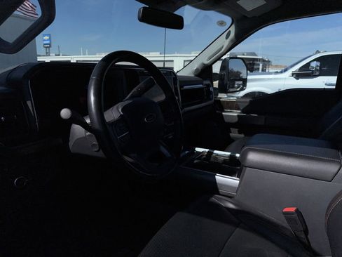 Used 2024 Ford F250 Lariat w/ Lariat Ultimate Package image 18