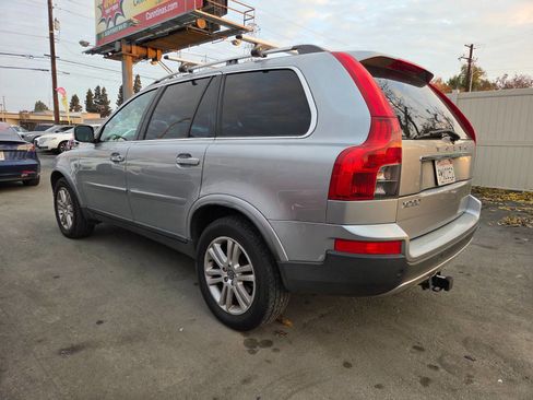 Used 2012 Volvo XC90 3.2 image 2