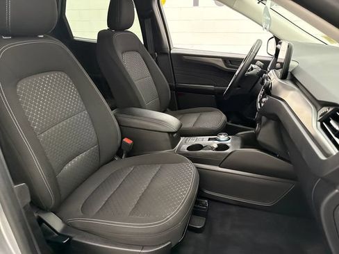 Used 2023 Ford Escape Active AWD/4WD image 37