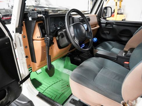 Used 1997 Jeep Wrangler SE AWD/4WD image 9