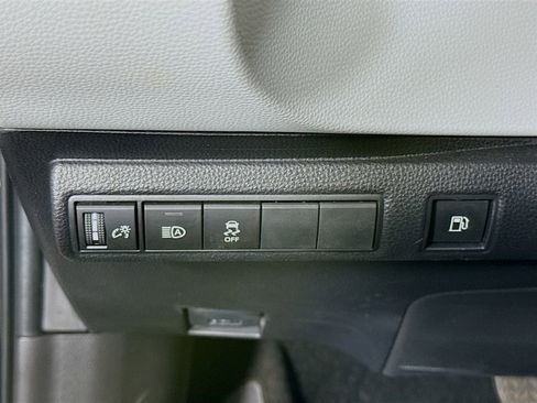 Certified 2024 Toyota Corolla SE AWD/4WD image 18