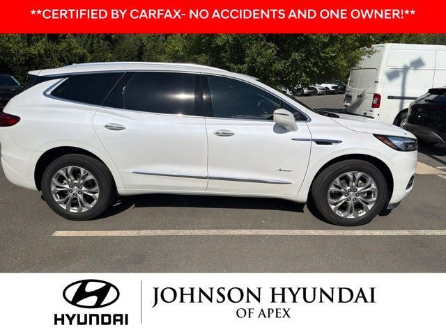 Used 2020 Buick Enclave Avenir w/ Avenir Technology Package FWD image 1