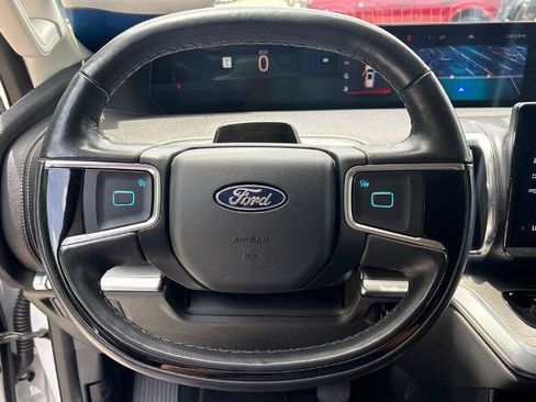 Certified 2025 Ford Expedition Max Platinum AWD/4WD image 18
