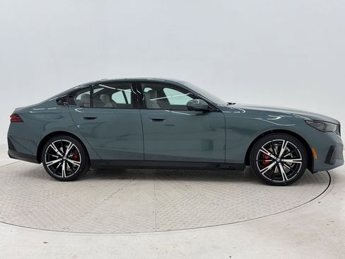 New 2026 BMW 530i w/ M Sport Package RWD image 8