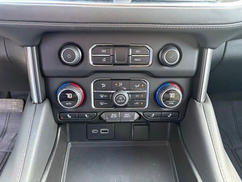 Used 2023 Chevrolet Tahoe Z71 w/ Off-Road Capability Package image 20