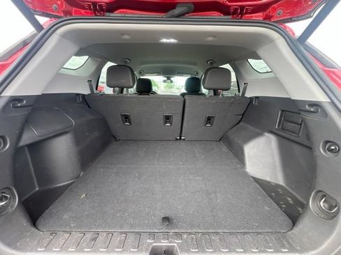 Used 2024 GMC Terrain SLE w/ Driver Convenience Package AWD/4WD image 15