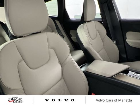 Used 2026 Volvo XC60 B5 Core w/ Climate Package image 24