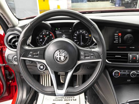 Used 2017 Alfa Romeo Giulia AWD w/ Sport Appearance Package image 24