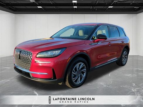 Certified 2023 Lincoln Corsair AWD w/ Equipment Group 101A image 1