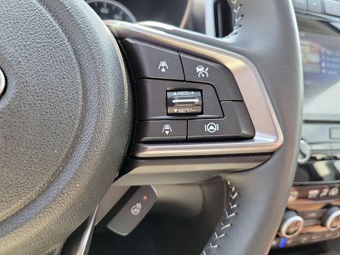 Used 2022 Subaru Ascent Touring AWD/4WD image 23