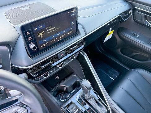 Used 2025 Acura ADX AWD image 21