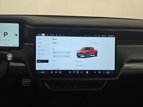 Used 2023 Rivian R1T Adventure image 27
