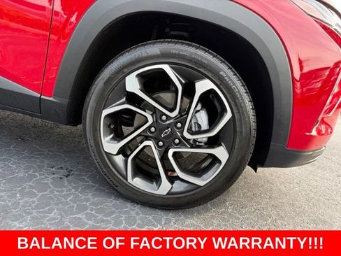 Certified 2026 Chevrolet Trax RS w/ Driver Confidence Package FWD image 8