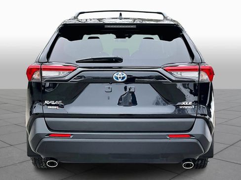 Certified 2024 Toyota RAV4 XLE w/ Convenience Package image 4