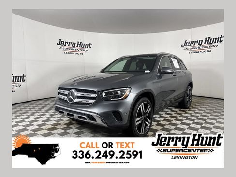 Used 2021 Mercedes-Benz GLC 300 4MATIC image 1