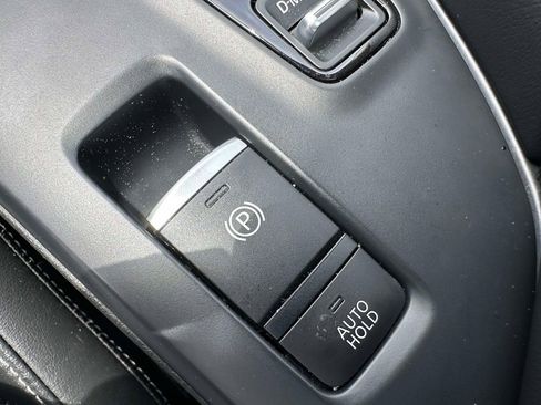Used 2020 INFINITI QX50 Luxe w/ Navigation Package AWD/4WD image 32