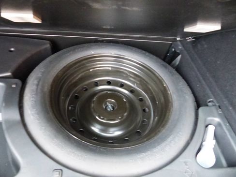 Used 2023 Honda Passport EX-L image 41