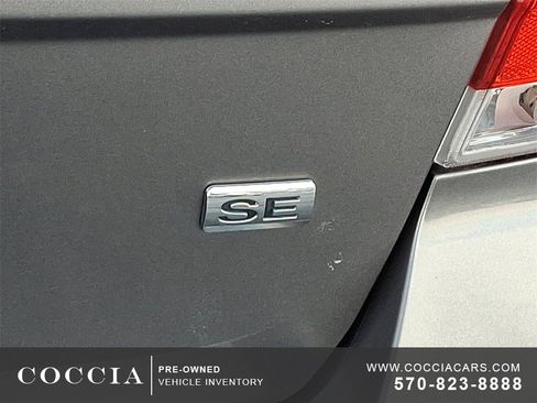 Used 2010 Ford Focus SE image 28