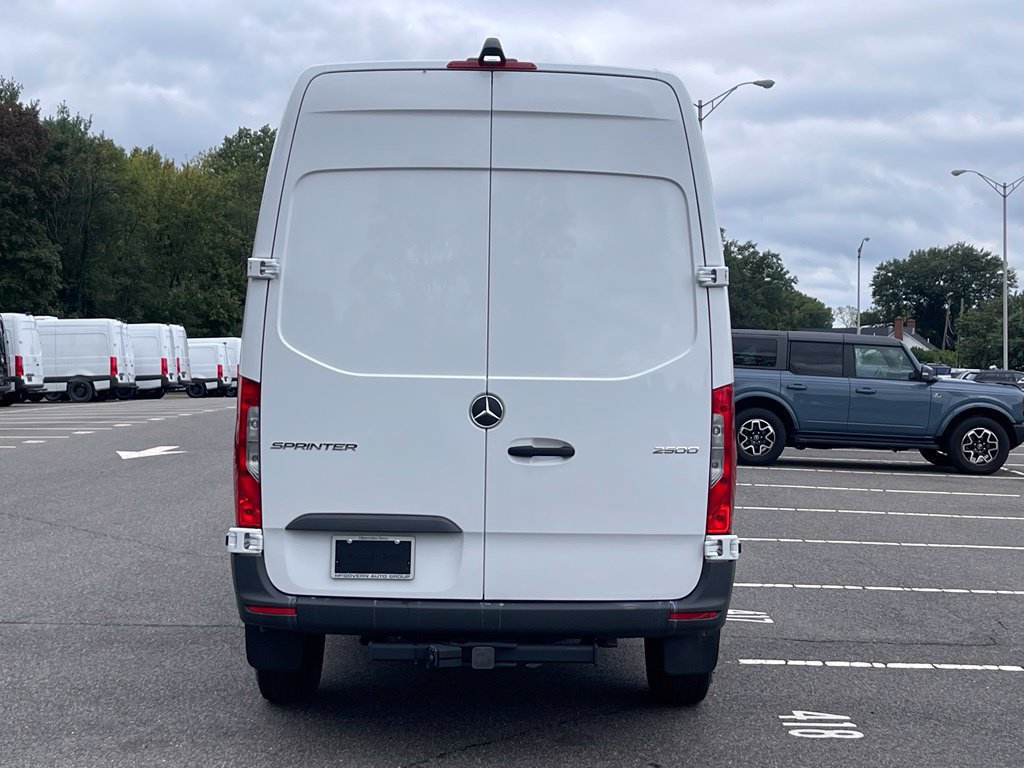New 2025 Mercedes-Benz Sprinter 2500 image 5