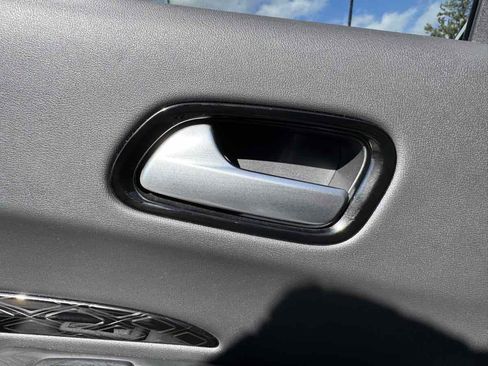 Used 2022 Dodge Durango Citadel image 43