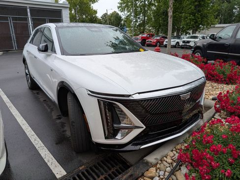 Used 2024 Cadillac Lyriq Tech w/ Driver Assist Package RWD image 1