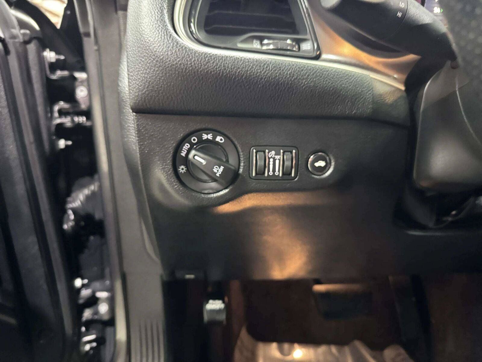 Used 2022 Dodge Challenger GT w/ Blacktop Package RWD image 25