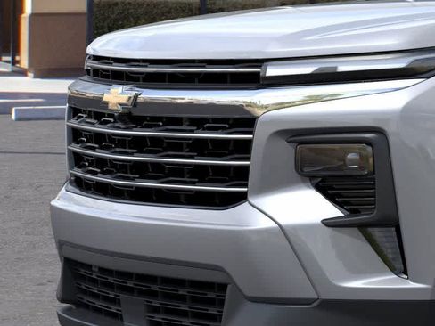 New 2026 Chevrolet Traverse LT w/ Driver Confidence Package image 13