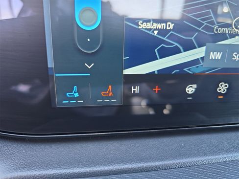 Used 2025 Ford Mustang GT Premium image 16