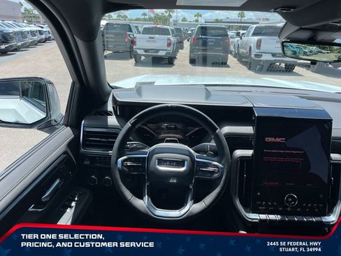 New 2026 GMC Yukon XL Elevation w/ Elevation Premium Package AWD/4WD image 14