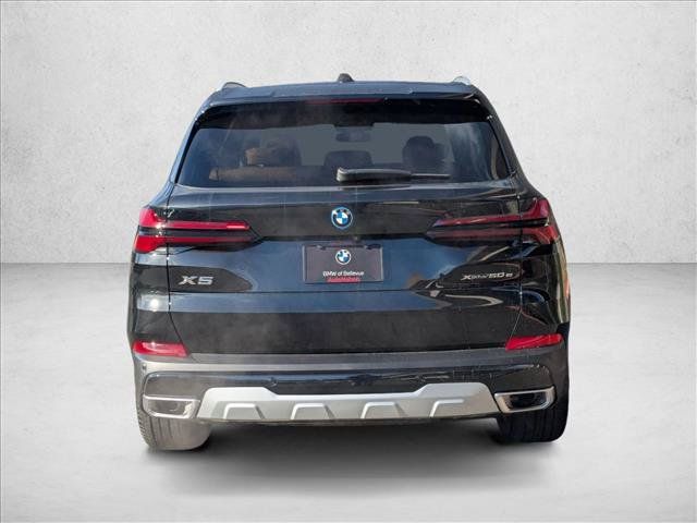 Used 2026 BMW X5 xDrive50e w/ Premium Package AWD/4WD image 6