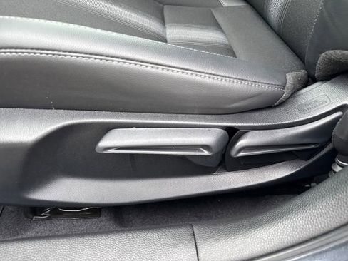 Certified 2025 Honda Civic Sport image 4