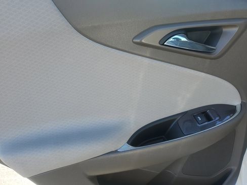 Used 2022 Chevrolet Malibu LT image 10