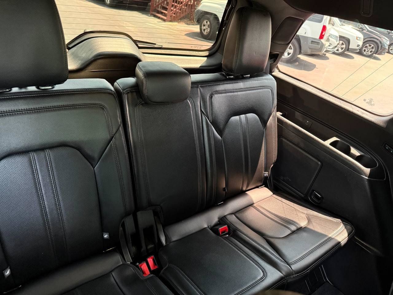 Used 2019 Ford Expedition Limited AWD/4WD image 21