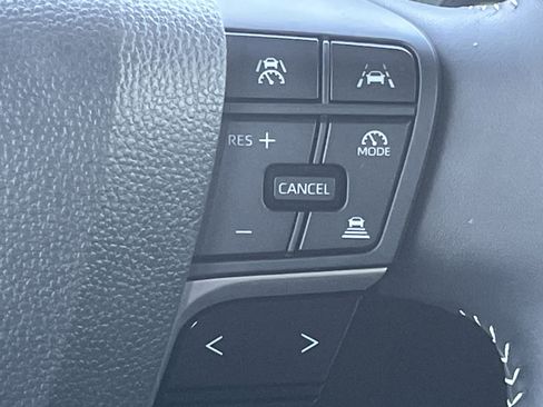 Used 2026 Toyota Camry SE w/ Convenience Package FWD image 19
