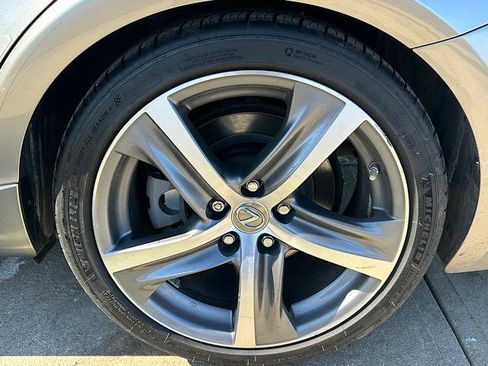 Used 2018 Lexus IS 300 AWD w/ Comfort Package image 33