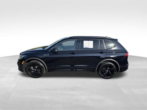 Used 2023 Volkswagen Tiguan SE R-Line FWD image 4