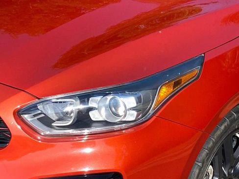 Used 2021 Kia Forte GT-Line w/ GT-Line Premium Package FWD image 5