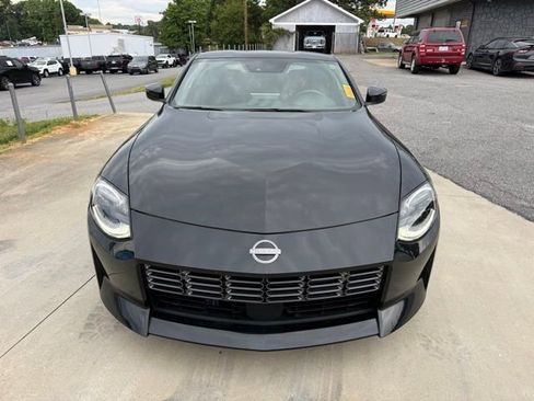 Used 2024 Nissan Z Sport w/ Floor Mat Package RWD image 3
